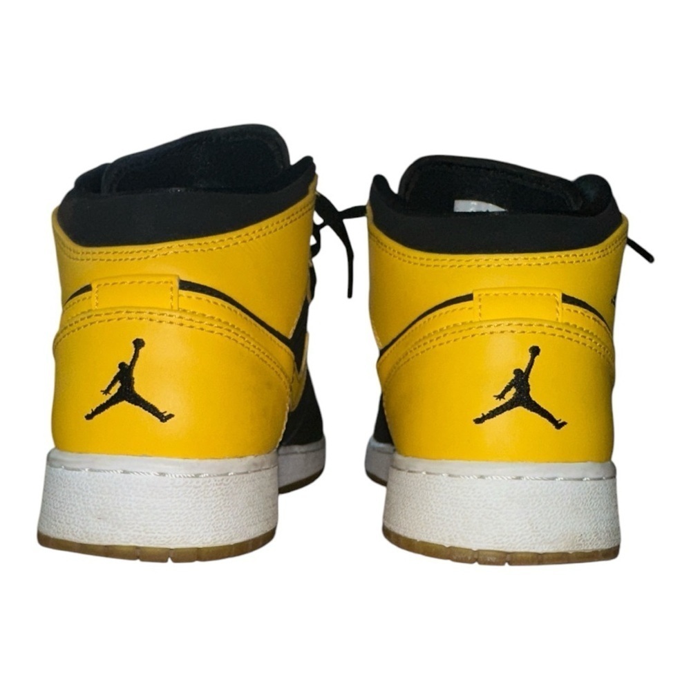Jordan 1 Mid Little Kids Shoes Black/Varsity Maize-White size 6Y - Picture 5 of 9